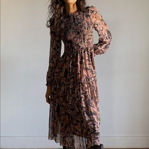 Aritzia Wilfred Rosalyn Dress Size Small